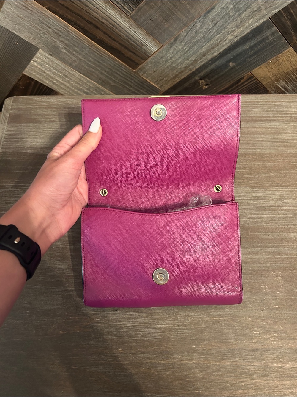 Salvatore Ferragamo Vara Bow Shoulder Bag - Picture 7 of 8